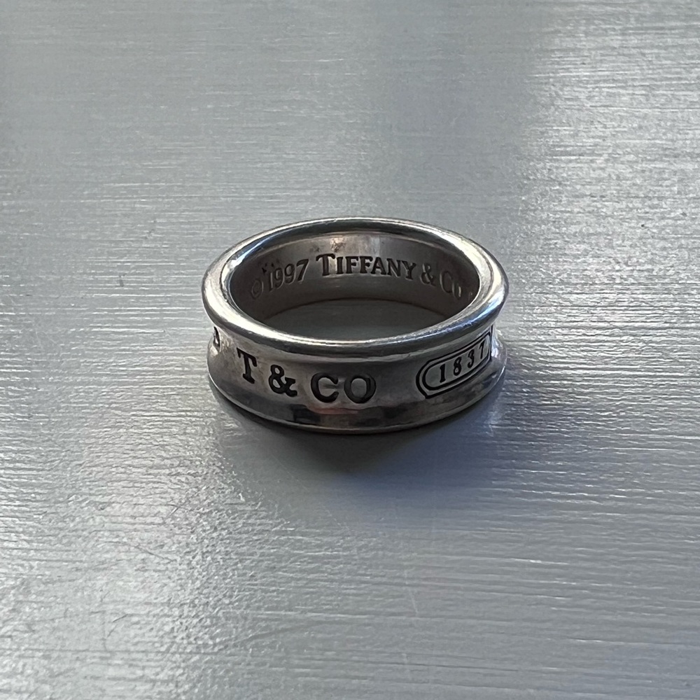 TIFFANY & CO 1837 ring